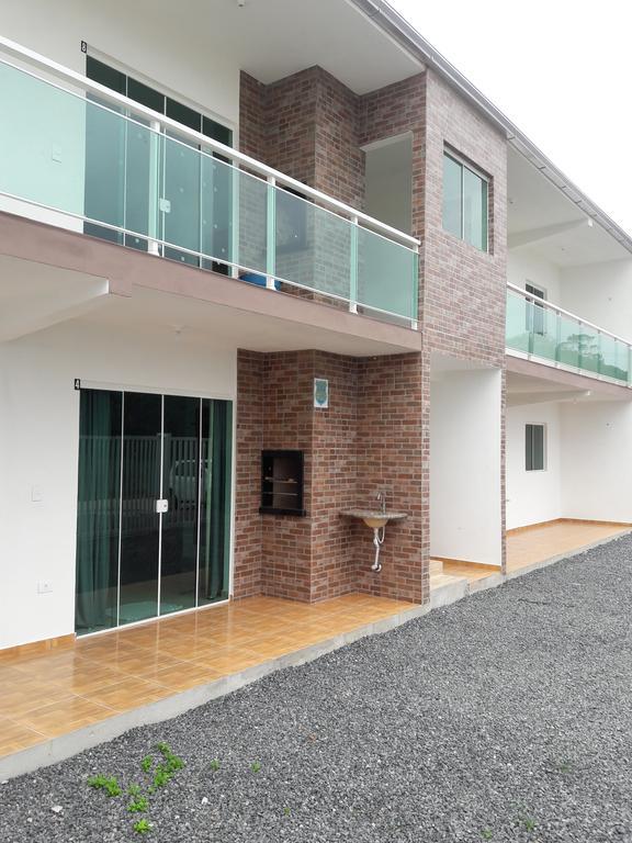 Conjunto Residencial Verdes Mares 구아라투바 외부 사진
