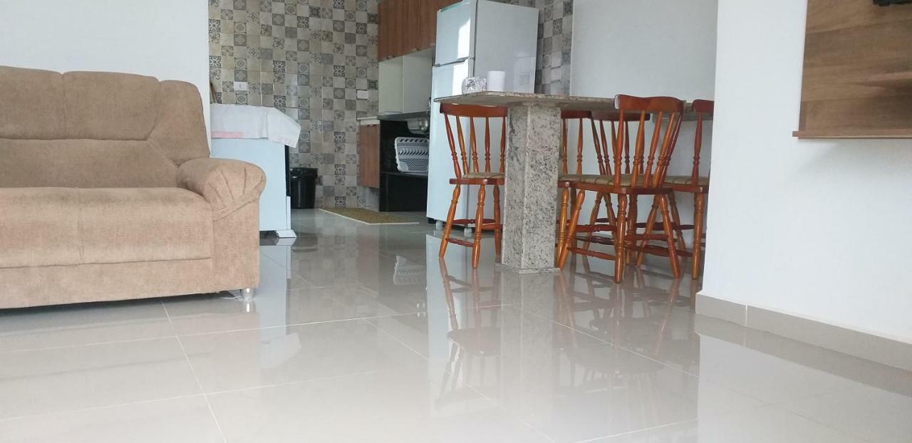 Conjunto Residencial Verdes Mares 구아라투바 외부 사진